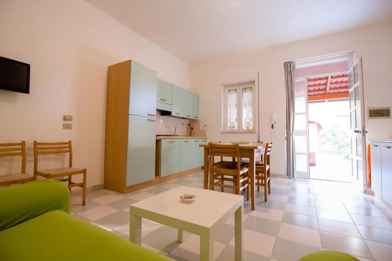 Residence Del Mare Casesicule Santa Maria Del Focallo Extérieur photo