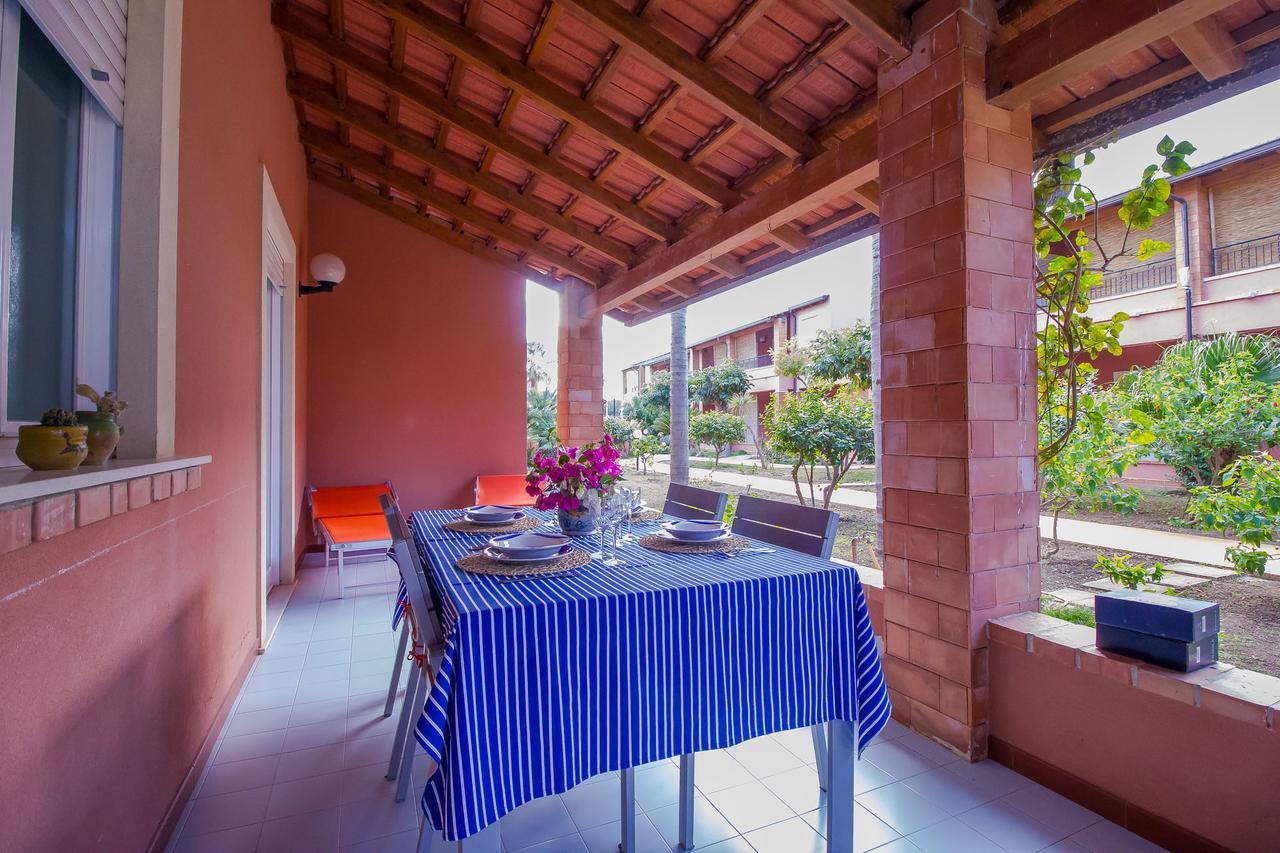Residence Del Mare Casesicule Santa Maria Del Focallo Extérieur photo